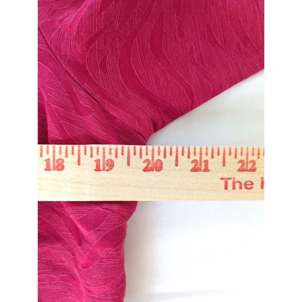 Laura Ashley Petite Magenta Pink Silk Linen Jacquard Wave Blouse PM - Picture 6 of 6